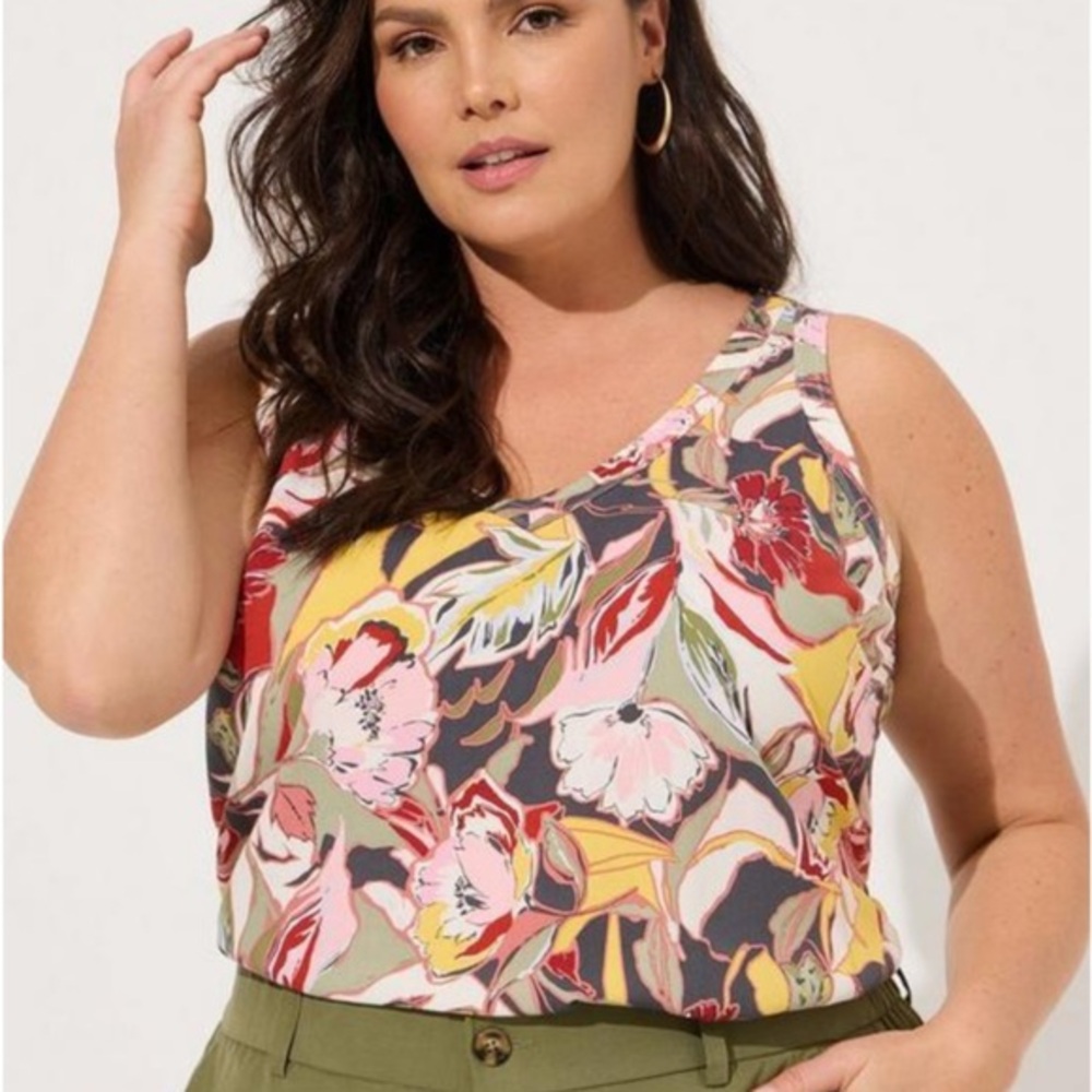 Torrid 5X Floral Challis Stitch V-Neck Back Pleated Sleeveless Cami‎ Tank